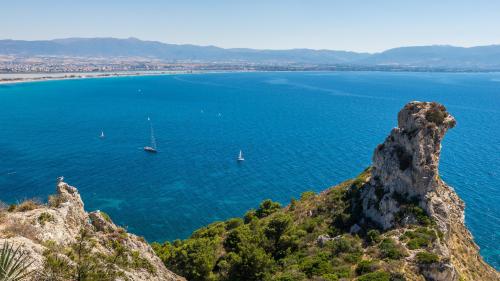 Panoramablick auf den Golf von Cagliari