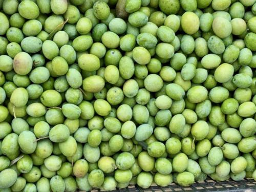 Green olives