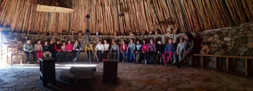 <p>A fun and fascinating experience for young and old, which will remain memorable. Do you think that the rooster only sings at dawn? It may not be so. Many curious stories await you</p>
