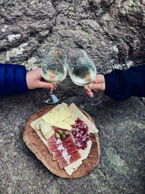 Toast und Verkostung in Castelsardo