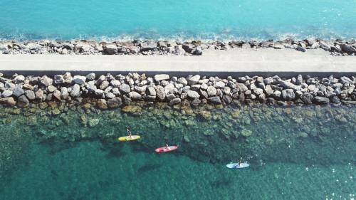 SUP en la costa de Buggerru