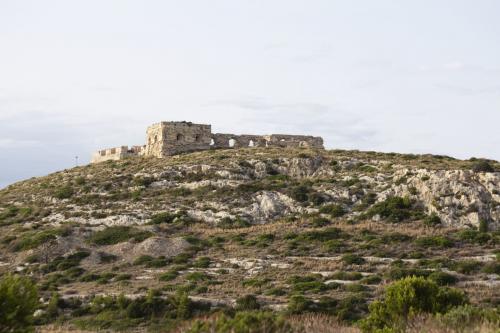 C 135 Luftbatterie aus dem Zweiten Weltkrieg auf dem Hügel Sant'Elia in Cagliari