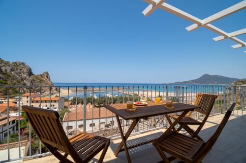 Tables pour le petit déjeuner avec vue sur la mer
