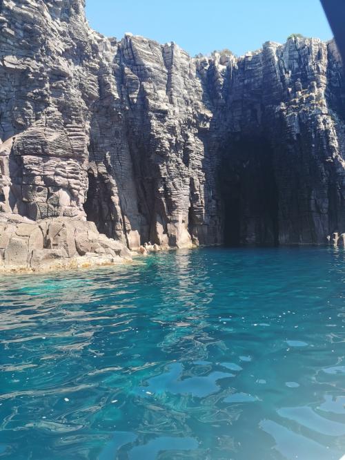 Eingang zu einer Höhle