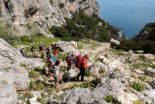 Weg von Pedra Longa zur Falte