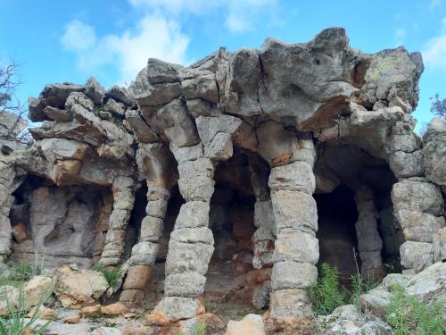 Rocas particulares en Villaputzu