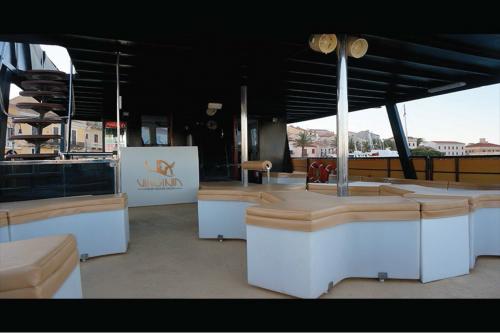 Standard deck seating and sofas