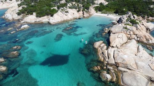 Foto panoramica costa di San Teodoro